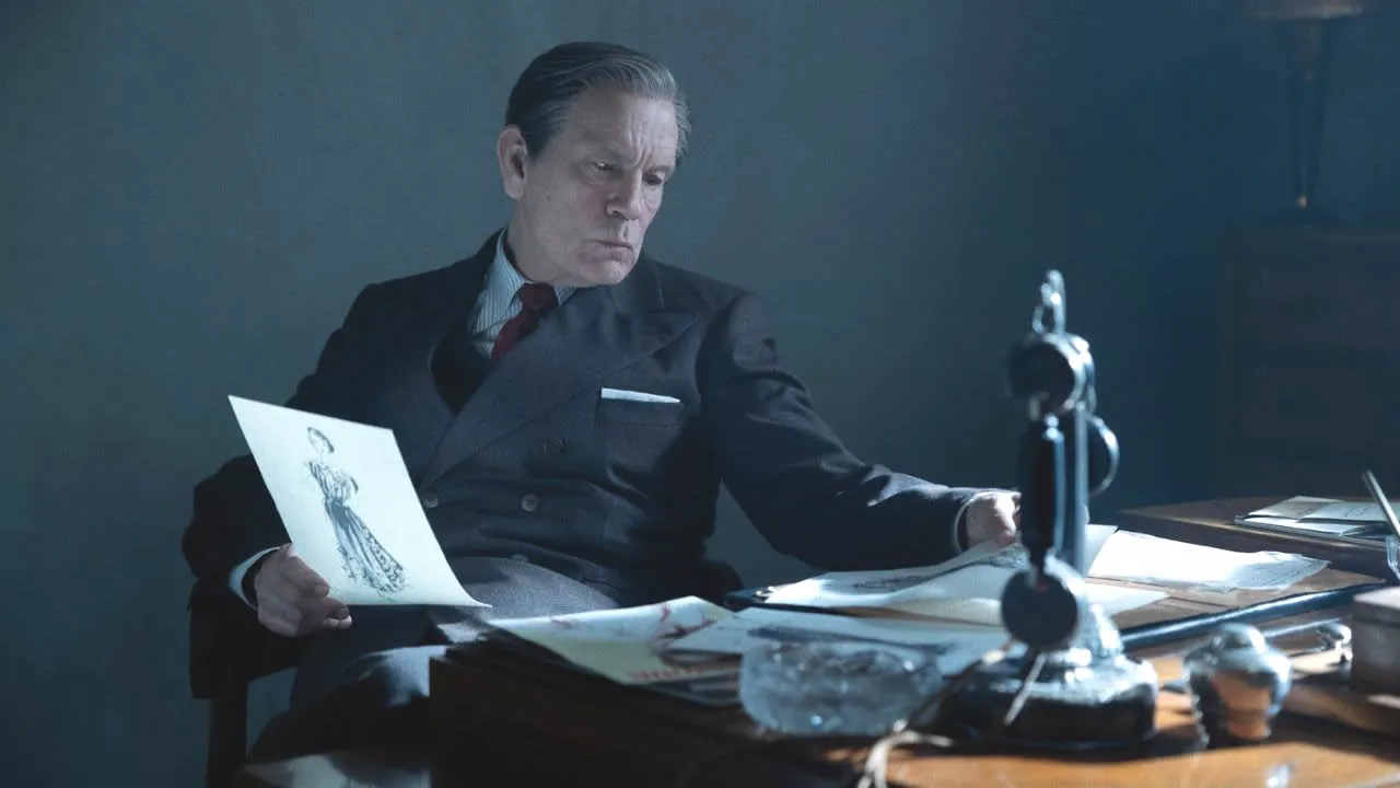 Dior contra Coco Chanel em uma série de TV emocionante; veja onde assistir