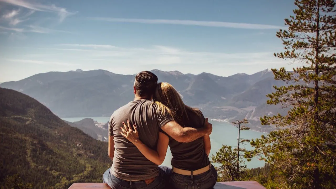 7 hábitos dos casais que conseguem fazer o amor durar