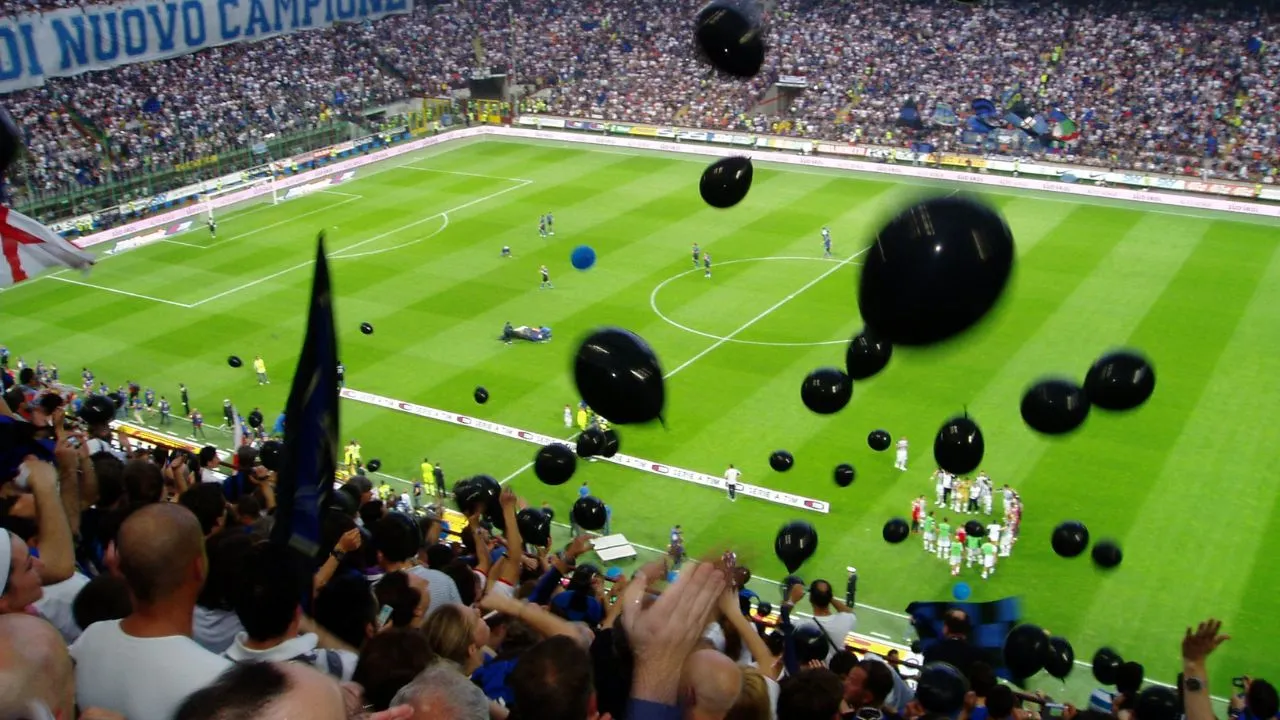 Uniformes, superstições e glórias, tudo sobre a Inter de Milão, a cobra que conquistou a Europa.